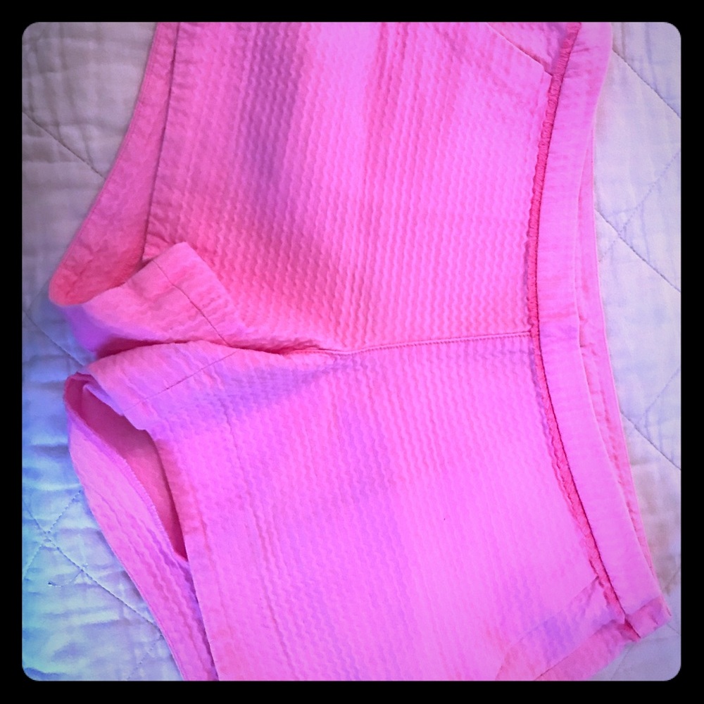 Lilly Pulitzer size 6 shorts